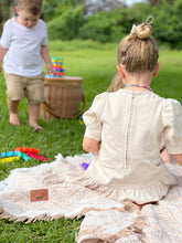 Load image into Gallery viewer, THE LUXE PICNIC